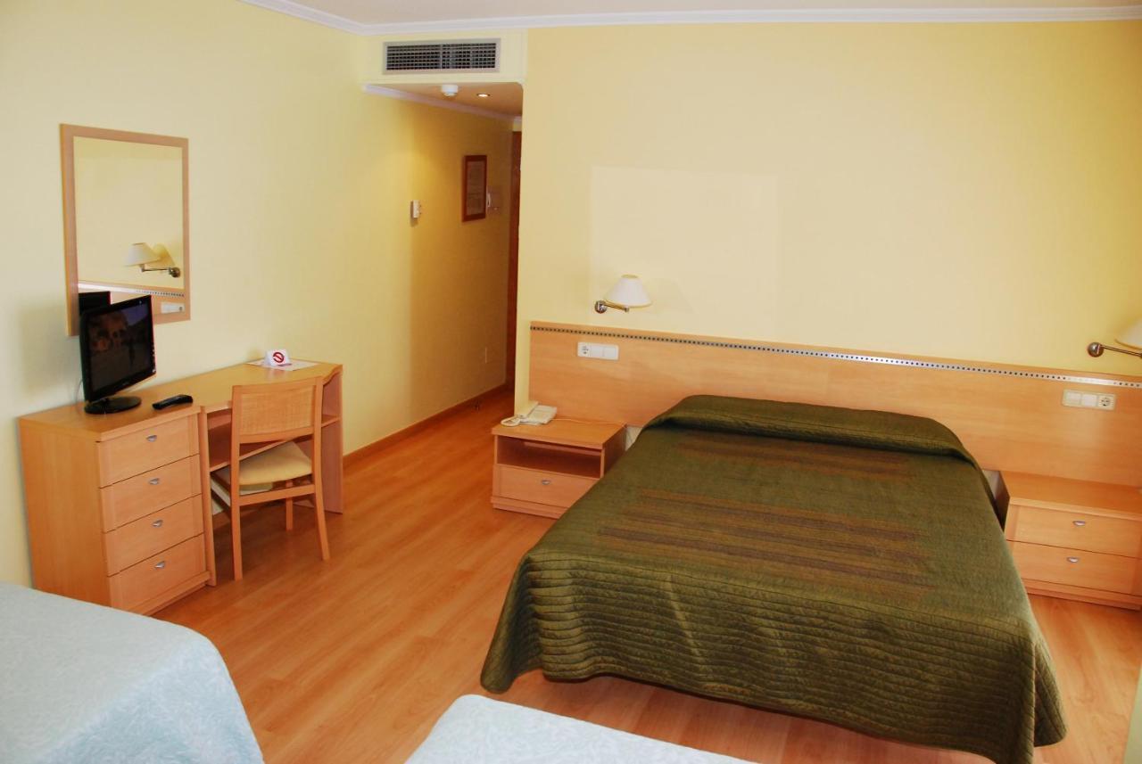 Hotel Villa Juanita Эль-Грове Экстерьер фото